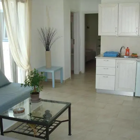 Hotel apartamentowy Indigo Livadi (Serifos)