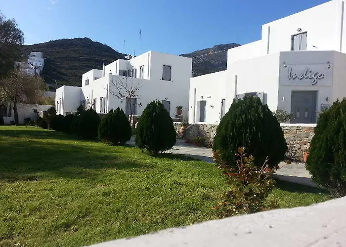 Indigo Livadi (Serifos)