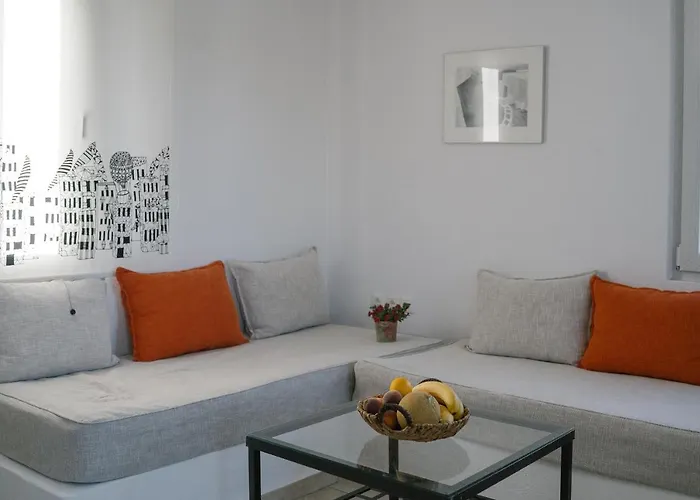 Indigo Livadi (Serifos)