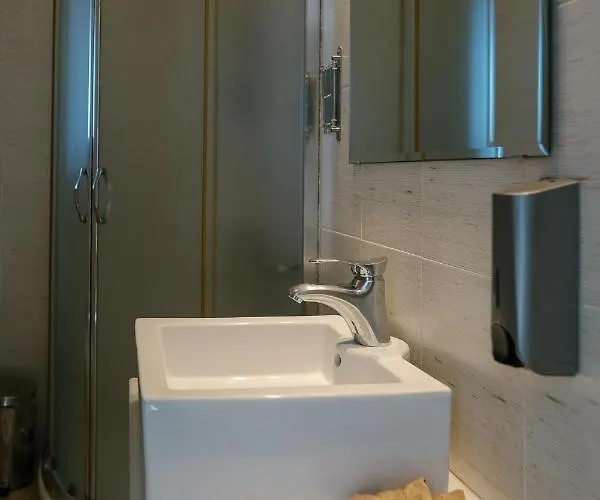 Aparthotel Indigo 3*