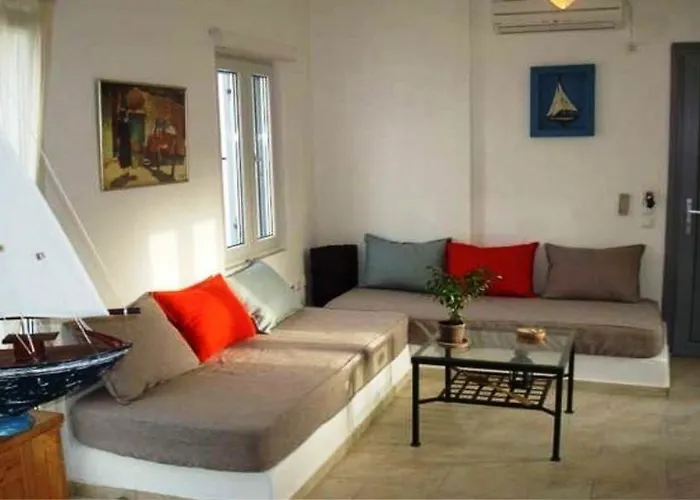 Indigo Livadi (Serifos)